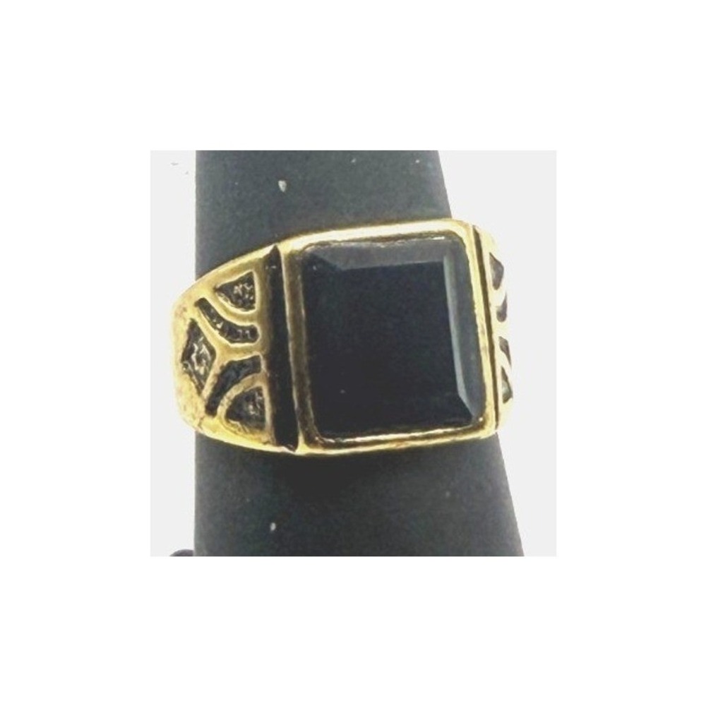 Black Square Cabochon Signet Ring Gold Tone Size 7.5 Vintage‎ Goth